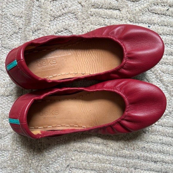 Tieks Red Leather Foldable Flats - Picture 5 of 10